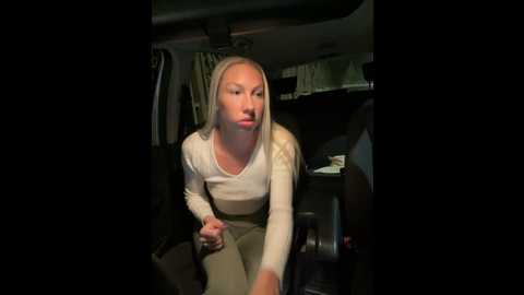 luisabecker @ stripchat on 20241112