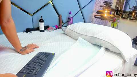 amber_tonny25 @ stripchat on 20241114