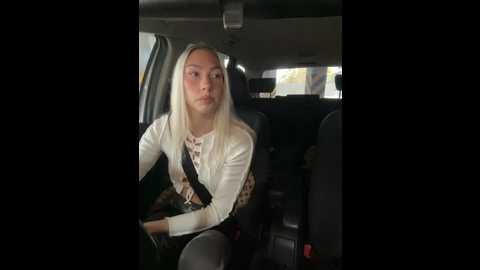 luisabecker @ stripchat on 20241114