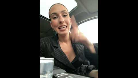 lola_tentatiion @ stripchat on 20241115