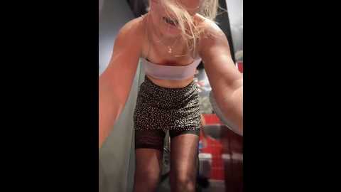 the_snowwhitee @ stripchat on 20241115