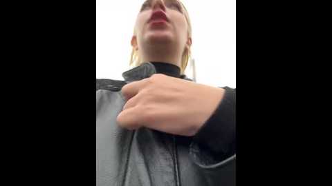 milkyy_wway @ stripchat on 20241116