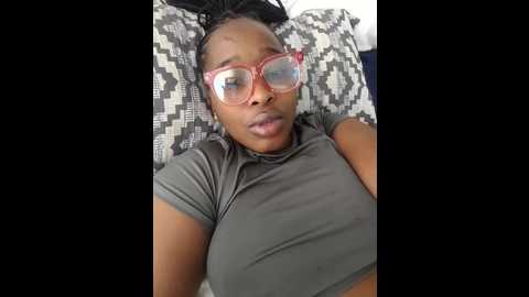 zee_online @ stripchat on 20241116