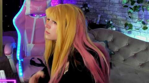 alex_howell @ stripchat on 20241118