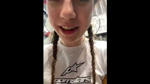 lia__love @ stripchat on 20241119