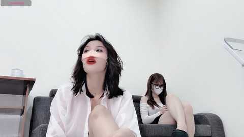 lyly_office @ stripchat on 20241119