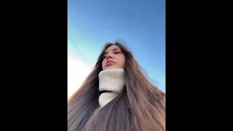 holly_molii @ stripchat on 20241120