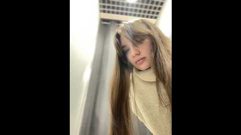 holly_molii @ stripchat on 20241120