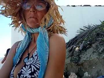 luna_natural @ stripchat on 20241120