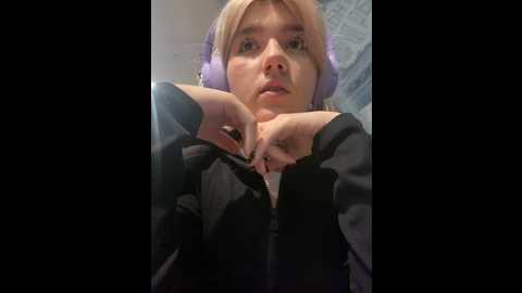 baby__naughty @ stripchat on 20241121