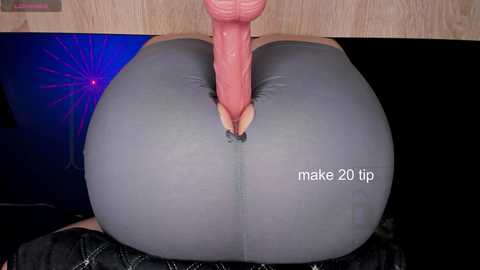 cameltoe_squirt_inpants @ stripchat on 20241121