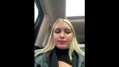 milkyy_wway @ stripchat on 20241121