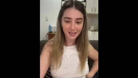 pilimartinez22 @ stripchat on 20241122