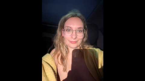 the_snowwhitee @ stripchat on 20241124