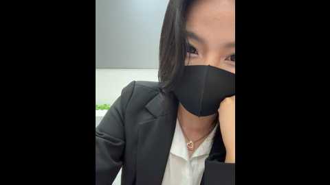 feifei_babe @ stripchat on 20241125