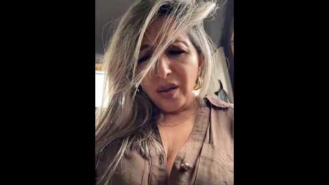 _abril_office1 @ stripchat on 20241127