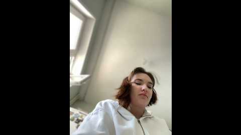 holly_molii @ stripchat on 20241128