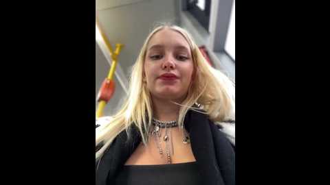 milkyy_wway @ stripchat on 20241128