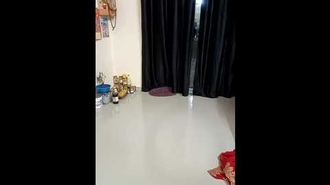 kaamuk_shweta @ stripchat on 20241201