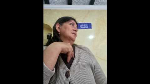 emma_tour @ stripchat on 20241202