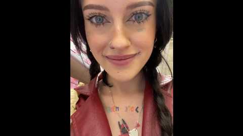 melissa_crazy @ stripchat on 20241203