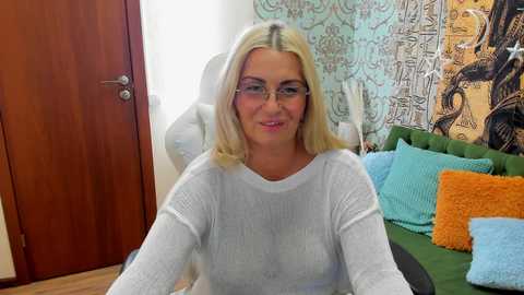 scarlett_mai @ stripchat on 20241205