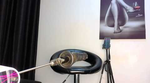 assiology__fuck_me_good1 @ stripchat on 20241206