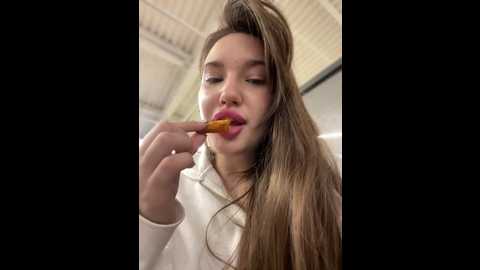 holly_molii @ stripchat on 20241208