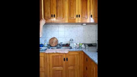 elnonoykeila77 @ stripchat on 20241209