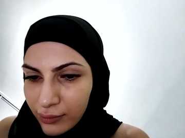 gumusguray @ stripchat on 20241210