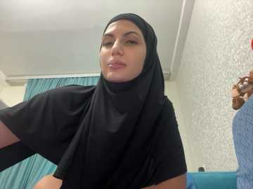 gumusguray @ stripchat on 20241210