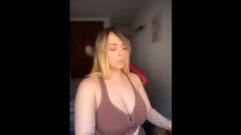 alirawrz @ stripchat on 20241212