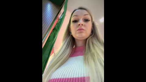 teya_moon_