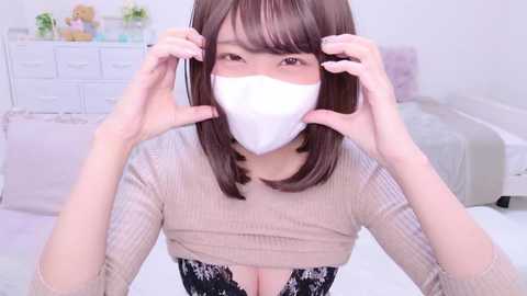 aki_zzz @ stripchat on 20241213