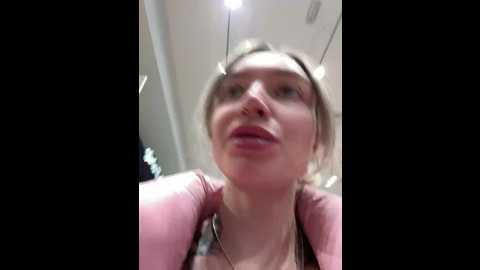 miss_elfie @ stripchat on 20241213