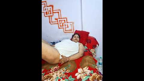 mom_sun_couple @ stripchat on 20241214