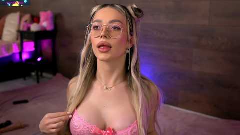 kyliejoyce @ stripchat on 20241215
