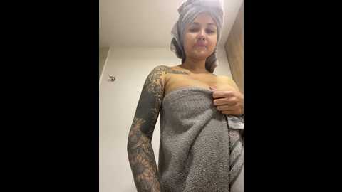 mysticwitch @ stripchat on 20241215