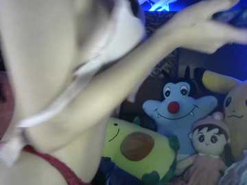 riya1206 @ stripchat on 20241215