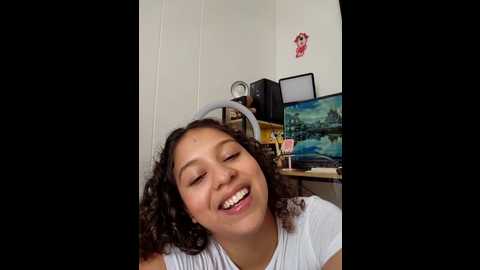 shara_dreams @ stripchat on 20241216