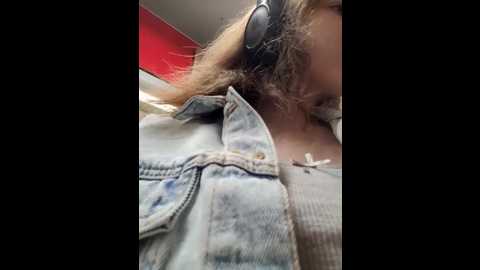 bella_gloria @ stripchat on 20250531