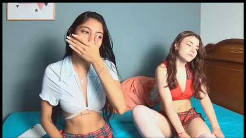 strawberrymia68 @ stripchat on 20250602