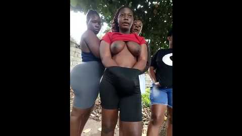 xtra_bootie @ stripchat on 20250603