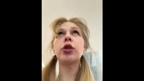 julie_bae @ stripchat on 20250606