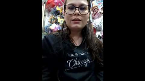 vale_saenzz @ stripchat on 20250609