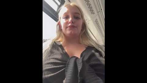 milkyy_wway @ stripchat on 20250610