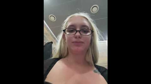 milkyy_wway @ stripchat on 20250611
