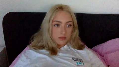kitty_swetty @ stripchat on 20250615