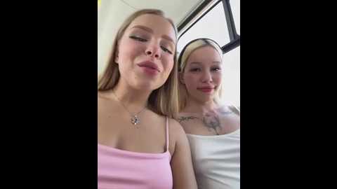 liza_risky @ stripchat on 20250615
