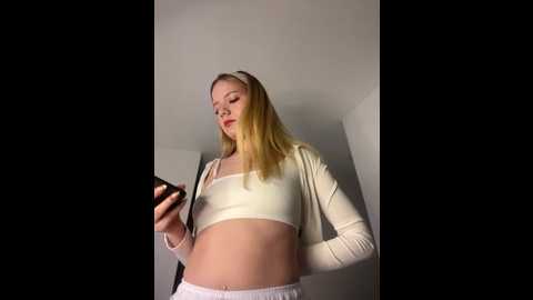 nicolecut @ stripchat on 20250629